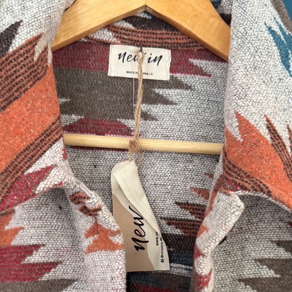 Aztec Patterned Utility Jacket - Picture 2 of 8